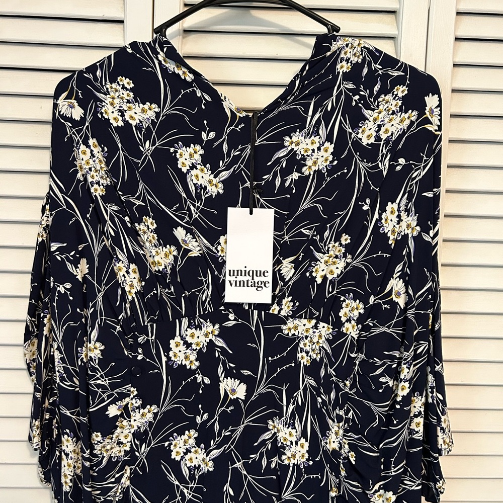 Unique Vintage Long Navy/ Floral 1940s Dress 4XL 22-24
